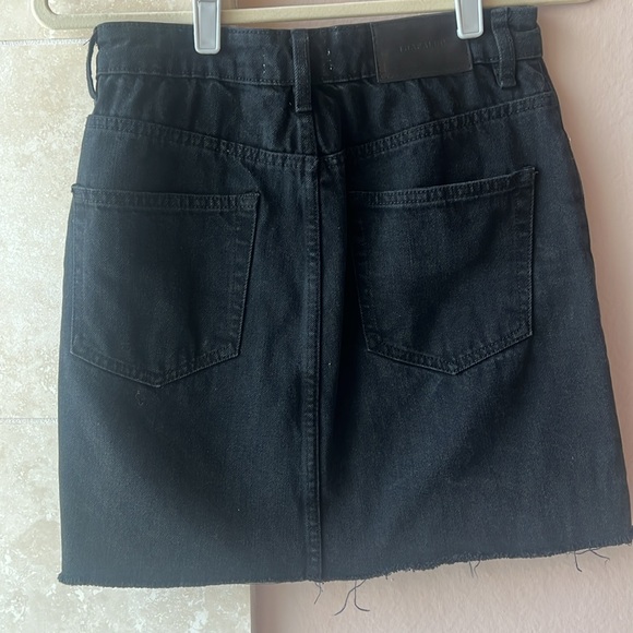 Zara TRF Denim Skirt - Mini with a A line cut - black denim - Picture 2 of 3